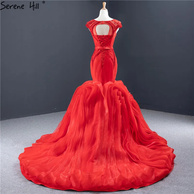 Секси Сватбени рокли с кръгло деколте в стил на червения Русалка 2023, Сватбени рокли без ръкави, бродирани с мъниста и пайети, Serene Hill HM669261