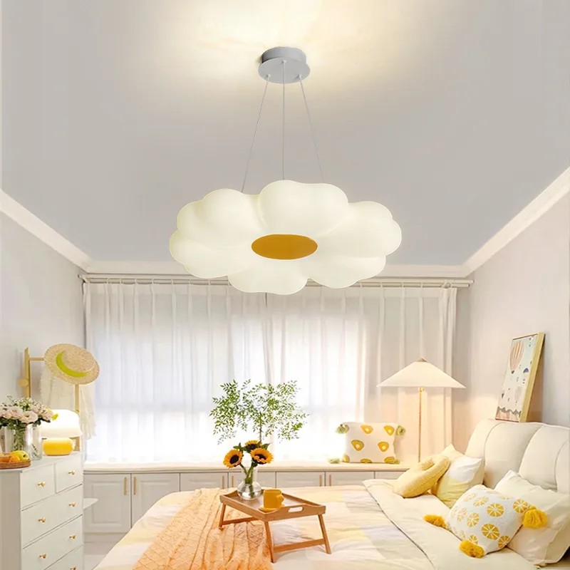 Модерни полилеи за спални за момичета, обикновени лампи във формата на цвете, топла и романтична детска стая, полилей в стаята на принцесата, осветителни тела за спалнята2