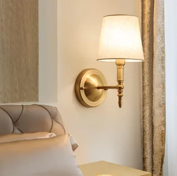 Изцяло меден американски монтиран на стената лампа, нощна лампа за спални, европейското осветление, модерна проста всекидневна, креативен стенен лампа за коридора
