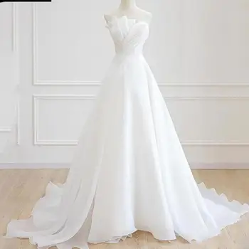 Нова Бяла сватбена рокля голям размер, секси рокля без презрамки и без ръкави, Vestidos De Новия с Малък влак, проста модни гънка Abendkleider