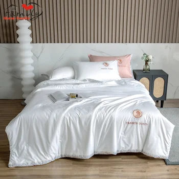 Удобно rose вышитое пуховое одеяло Лятото юрган За спалня Queen-Size Легло за двойки Одеяло King-Size Легло Домакински Комплект постелки